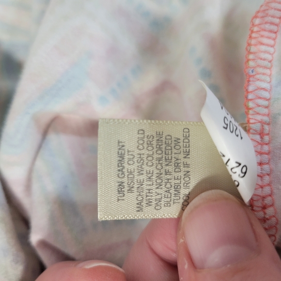 Womans J JIll Multicolor Chevron Print 3/4 Sleeve V-necks Font and Back Size Sm - Picture 10 of 11